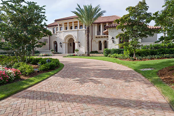 Best Driveway Resurfacing Pavers  in Hamilton, IN